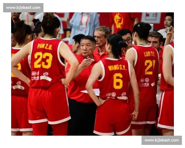 中国女篮双杀日本！杨舒予霸气接班李梦，宫鲁鸣盛赞新星成关键